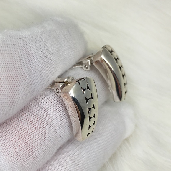 Vintage Silver Tone Clip-on Earrings - Picture 3 of 5